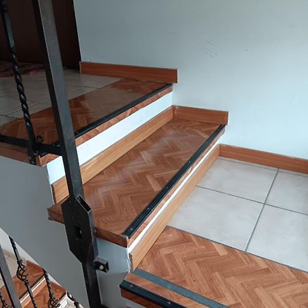 פיומיצ'ינו La Vue Maison 1 Piano No Lift Con Terrazzo מראה חיצוני תמונה