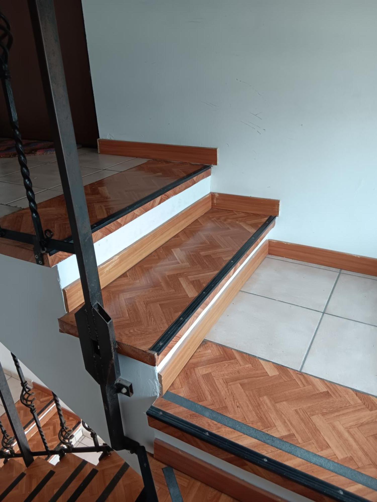פיומיצ'ינו La Vue Maison 1 Piano No Lift Con Terrazzo מראה חיצוני תמונה